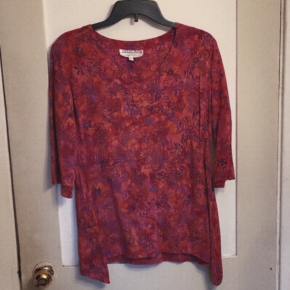 Eagle Ray Traders 3/4 Sleeve V-Neck Rayon Top - Picture 1 of 5
